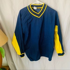 Nike long sleeve v neck windbreaker vintage